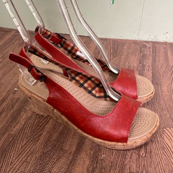 Crocs A-Leigh Cork Wedge‎ Sling Back Sandals Rust Red leather Size 9 - Picture 1 of 7